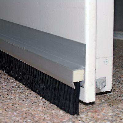 SCHUTZBÜRSTEN 1-REIHIG OHNE LOCH